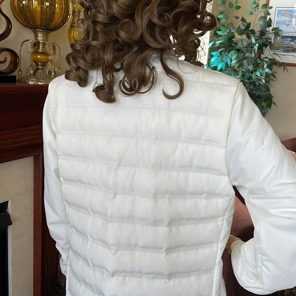 Brand New Nike Aeroloft Ventilated Lightweight Warmth Golf Cream Zippered Jacket - Picture 9 of 16